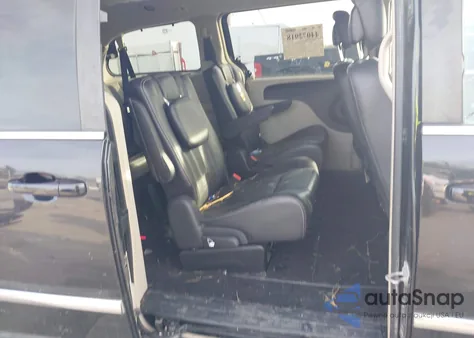 2014 Chrysler Town & Country Touring from USA, damaged, VIN 2C4RC1BG0ER234201